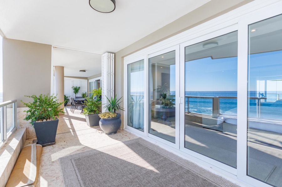 To Let 3 Bedroom Property for Rent in Clifton Western Cape